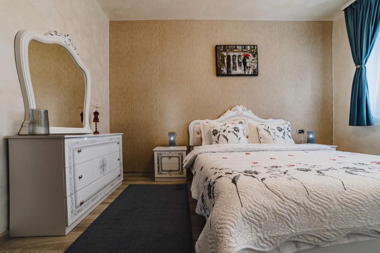 Apartament Sentimento Brasov Bagian luar foto